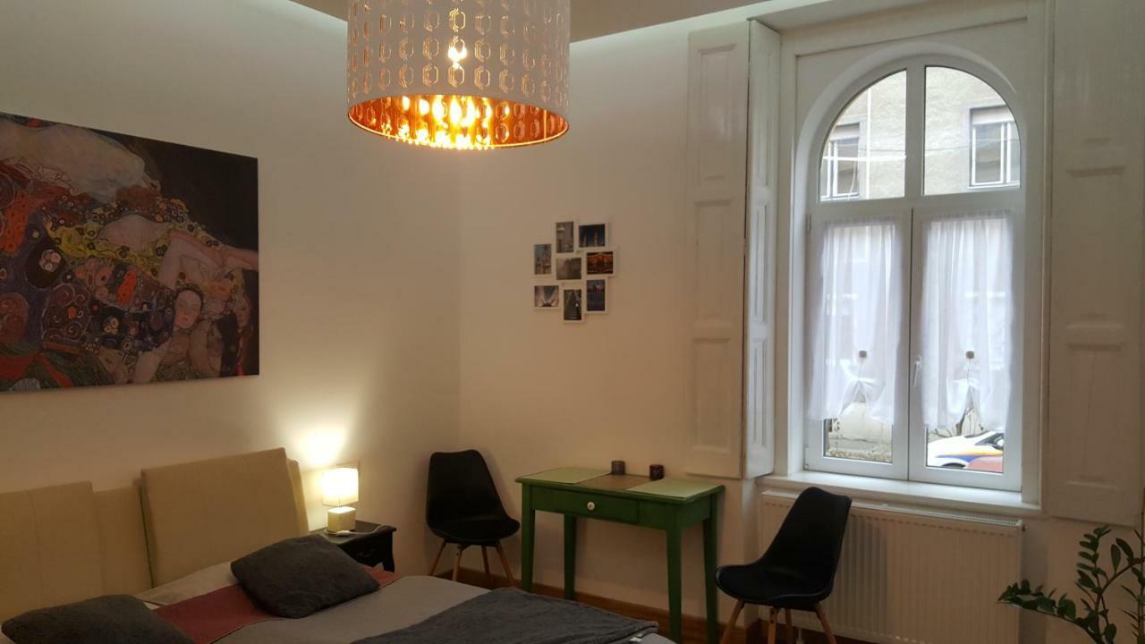 Stylish Apartman Сегед Екстериор снимка